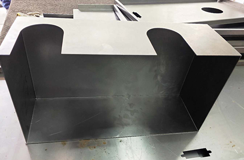 激光切割機械設備鈑金件