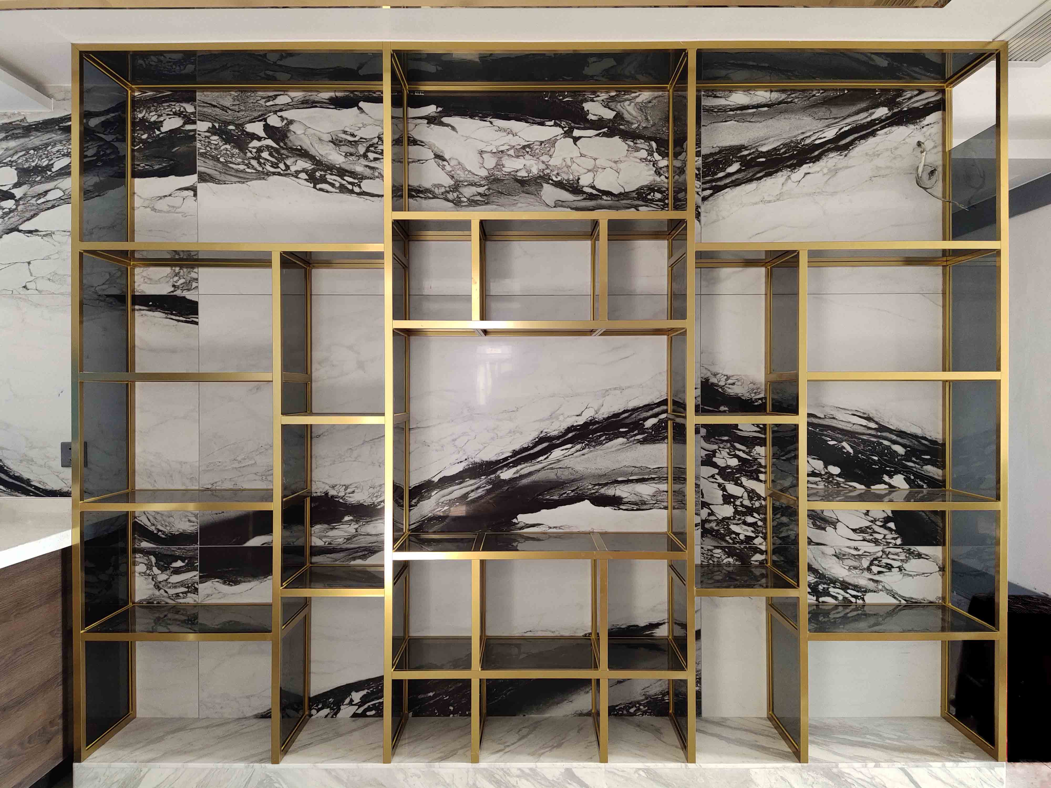 不銹鋼裝飾展柜 不銹鋼裝飾展柜