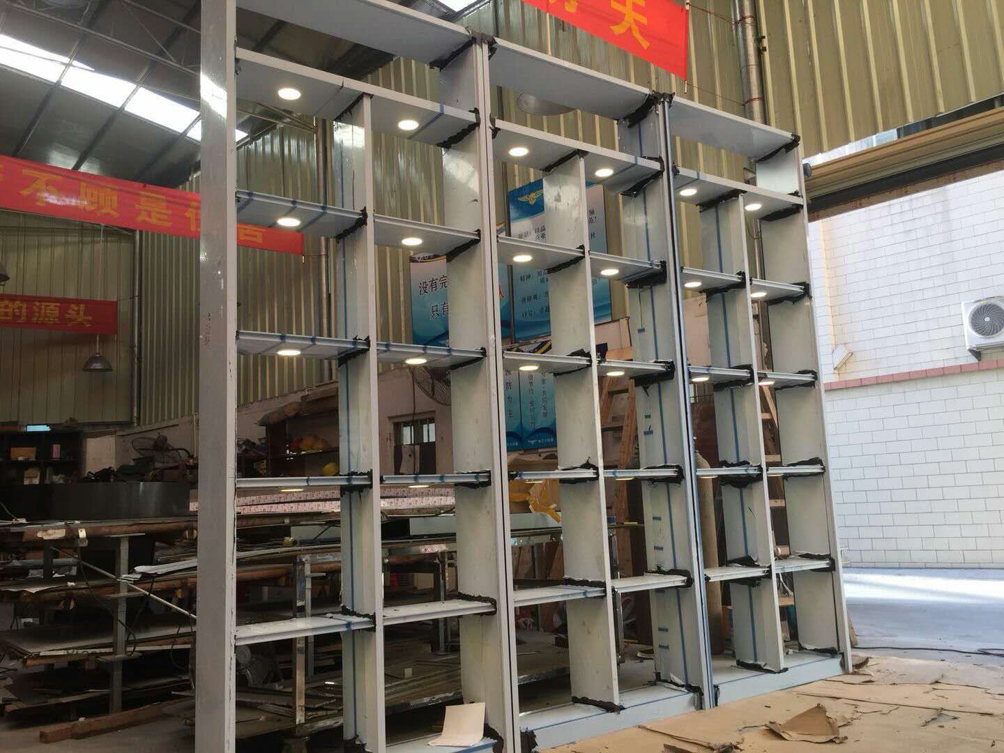 廣州周總:不銹鋼酒柜 廣州周總:不銹鋼酒柜